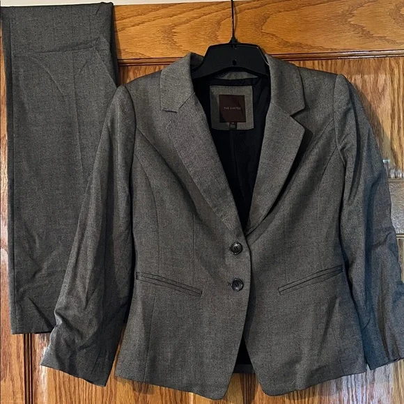 The Limited Black and Gray Women's Blazer - Picture 1 of 3